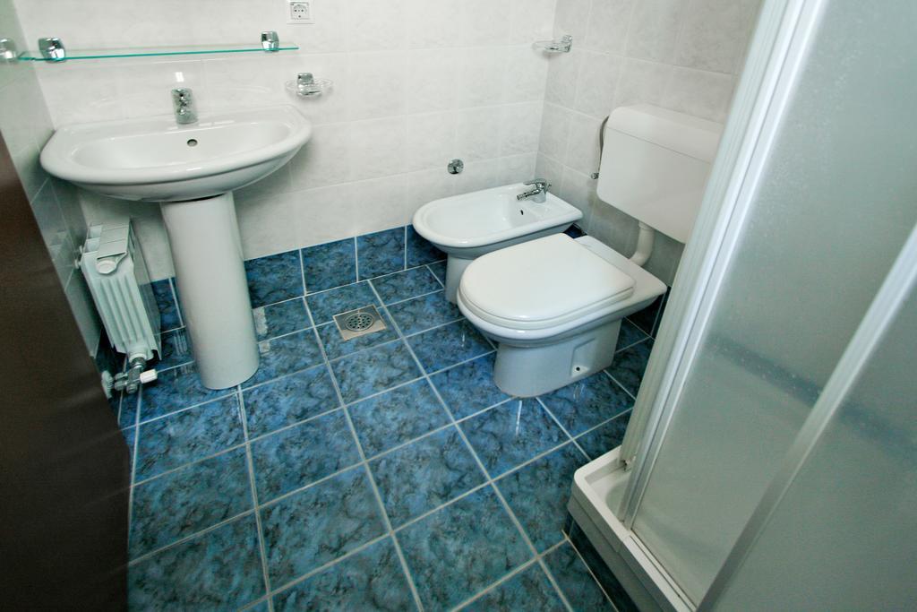 Apartments Ava Poreč Dış mekan fotoğraf