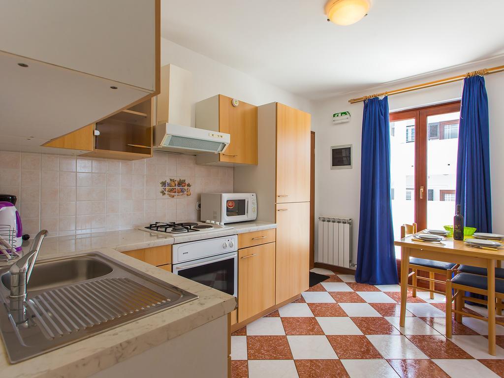 Apartments Ava Poreč Dış mekan fotoğraf