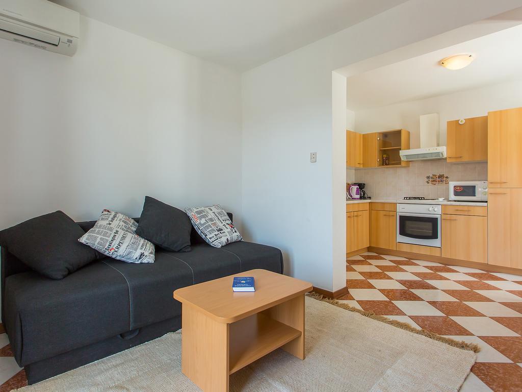 Apartments Ava Poreč Dış mekan fotoğraf